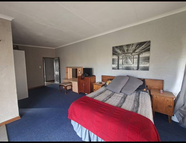4 BEDROOM HOUSE FOR SALE IN RIVERSDALE